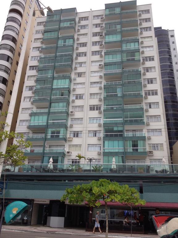 Апартаменты Baln Camboriu - Beira Mar Балнеариу-Камбориу Экстерьер фото